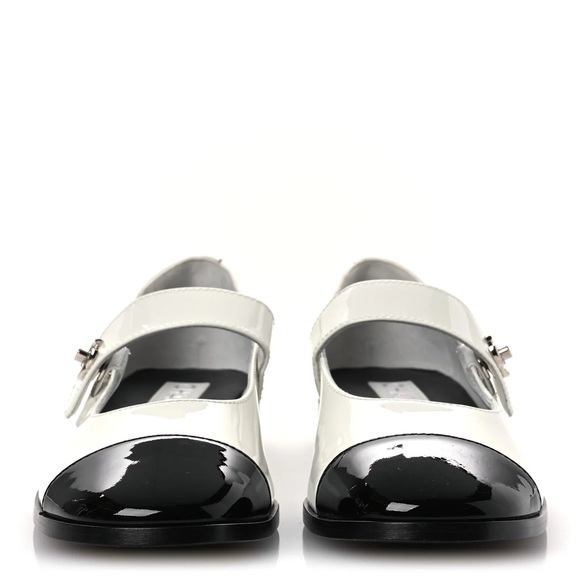 CHANEL Mary Jane Black & White Patent Leather Flats BRAND NEW W BOX & BAG